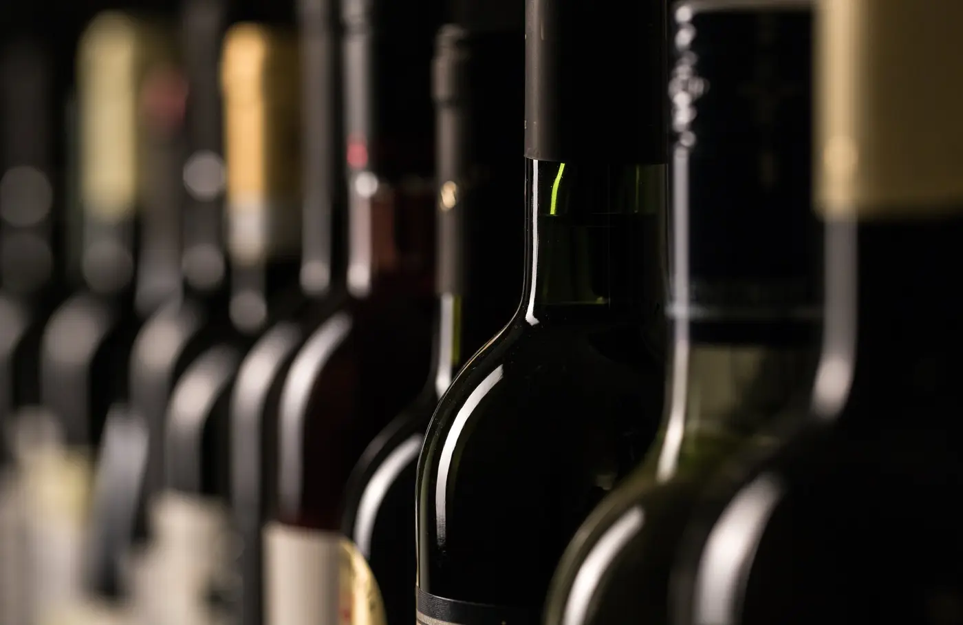 MacEntee’s Off Licence Newtownbutler – Beers, Spirits & Champagnes